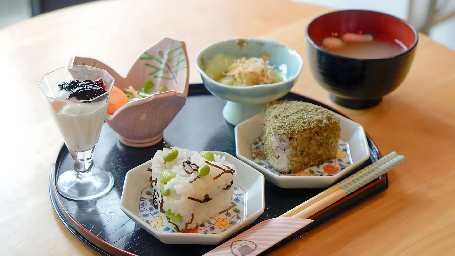 レトロ本屋跡地のブルー
